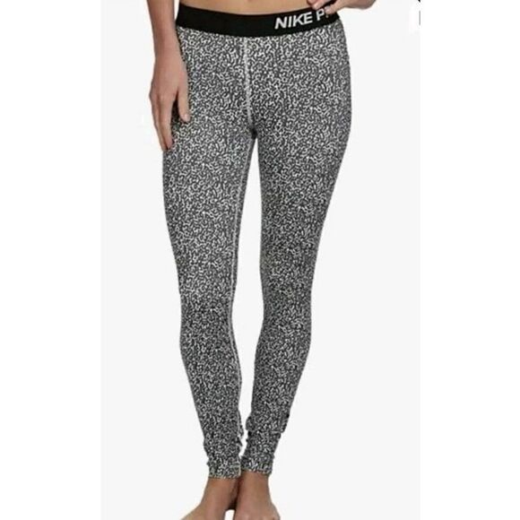 Nike Pro Women's Leggings Mid Rise Training Animal Print Running Tights XS NWOT - Picture 1 of 8